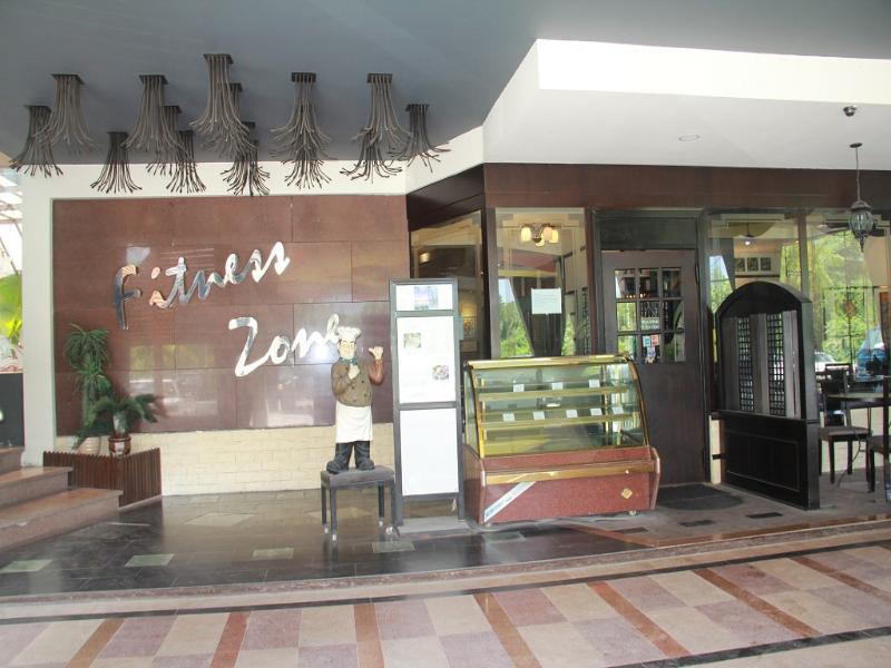 Palm Garden Hotel Brunei Bandar Seri Begawan Exterior photo