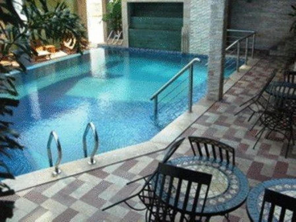 Palm Garden Hotel Brunei Bandar Seri Begawan Exterior photo